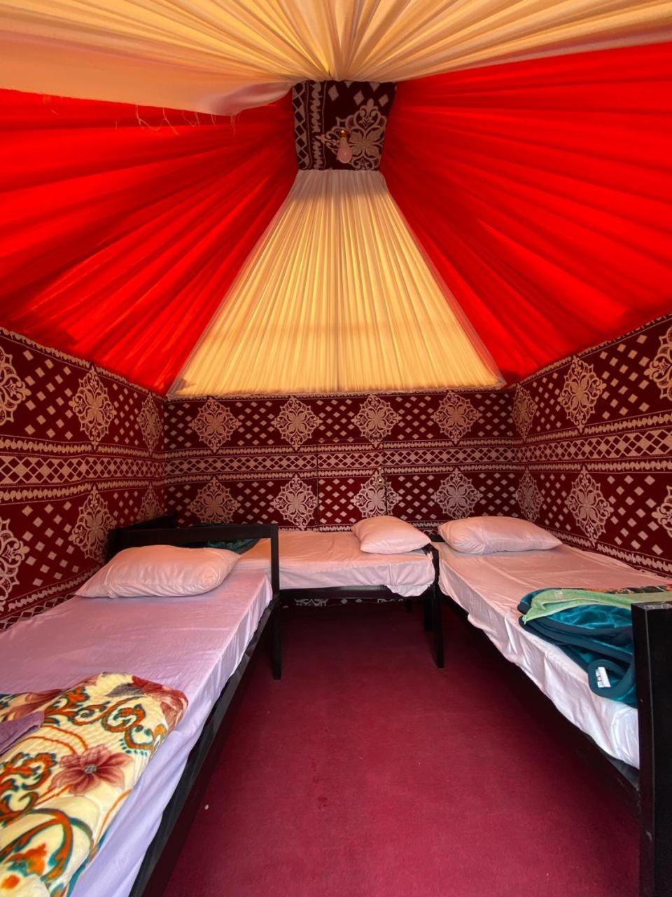 Wadi Rum Bedouin City Camp & Tours 外观 照片