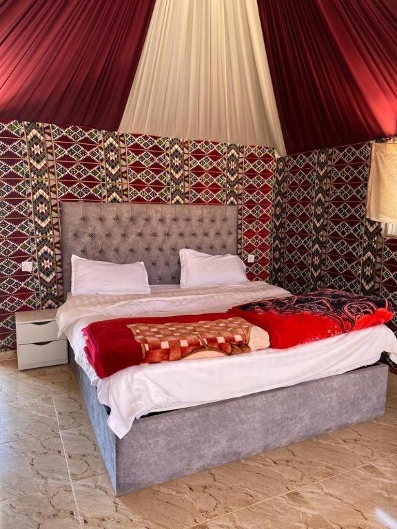 Wadi Rum Bedouin City Camp & Tours 外观 照片